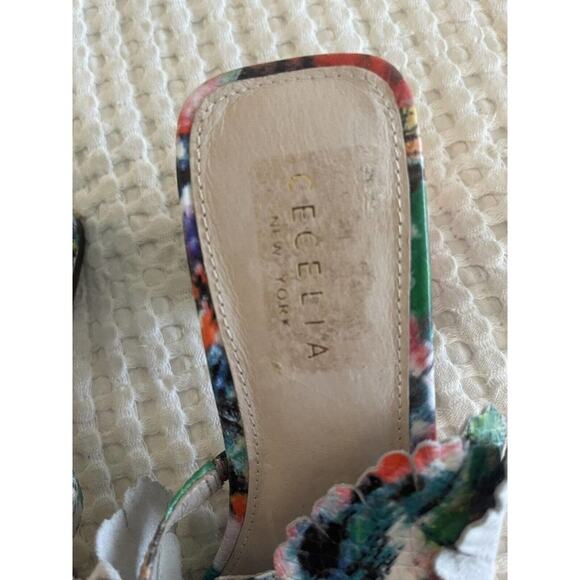 Cecelia New York Happy Multi Flower Sandals Floral Block Heeled Sandal - Picture 6 of 6